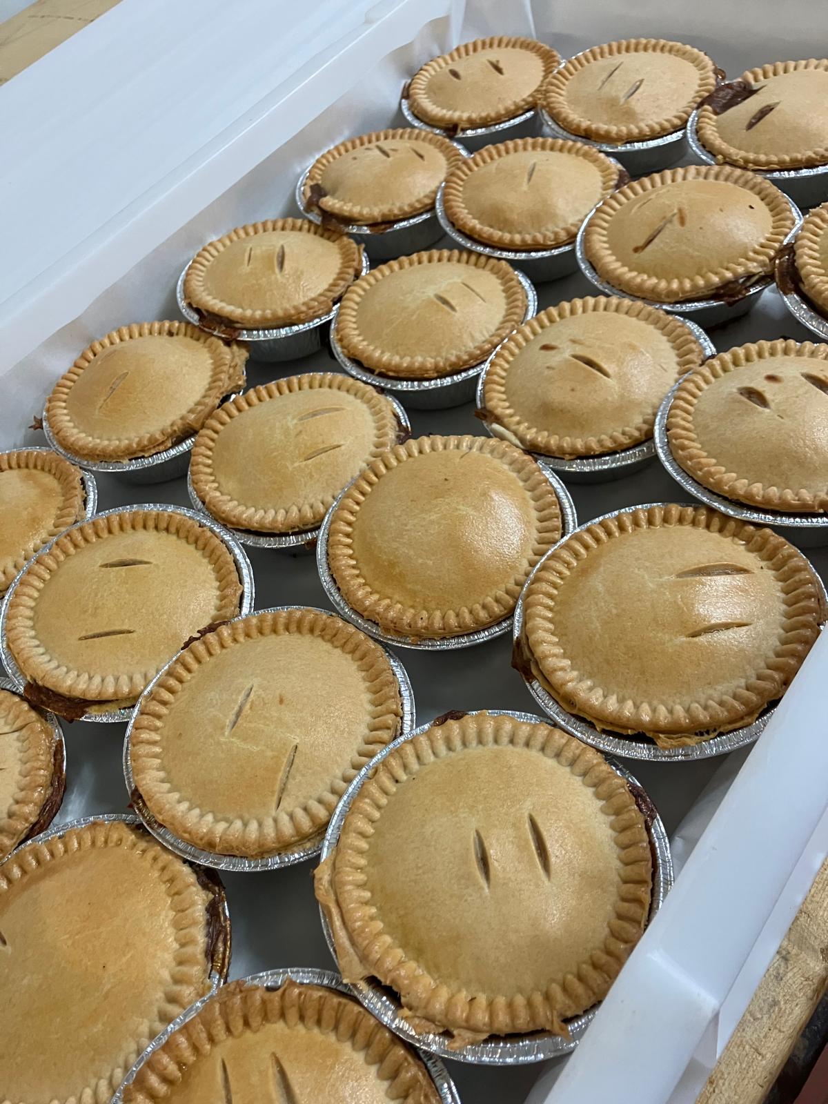 Potato & Meat Pie Large